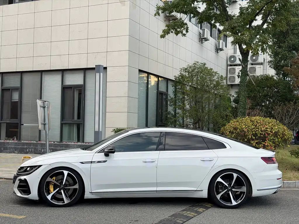 Volkswagen Faw-Volkswagen CC 2023 380TSI Dazzling Edition 2023 - thumbnail 5