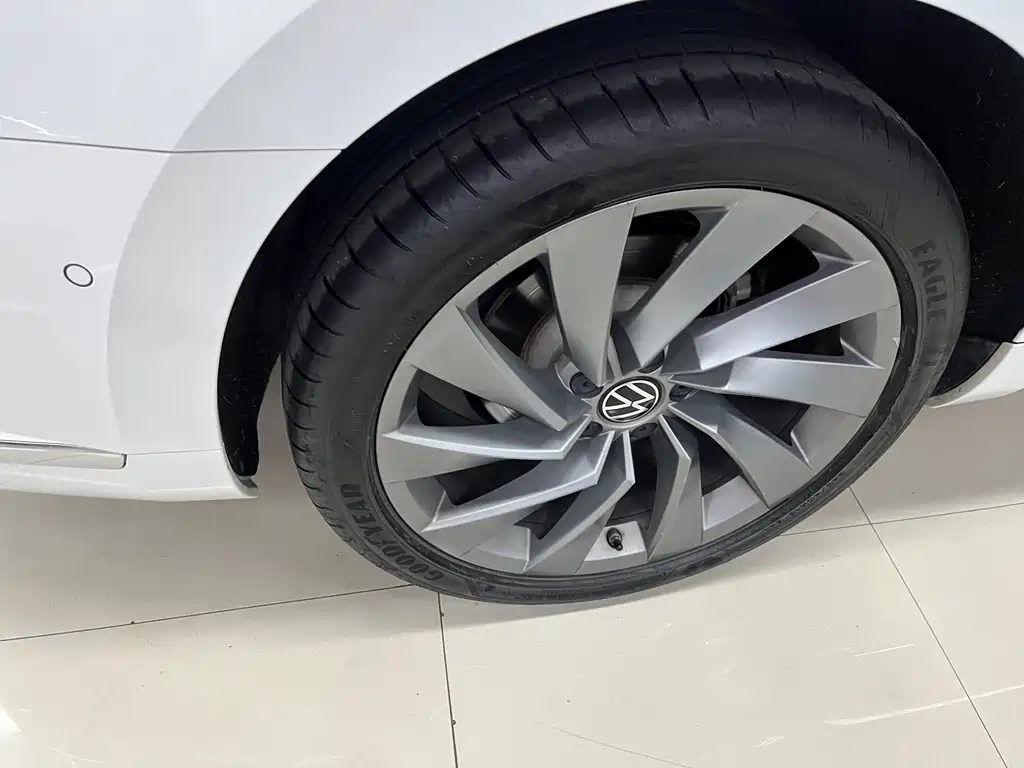 Volkswagen Faw-Volkswagen CC 2023 380TSI Dazzling Edition 2023 - thumbnail 11
