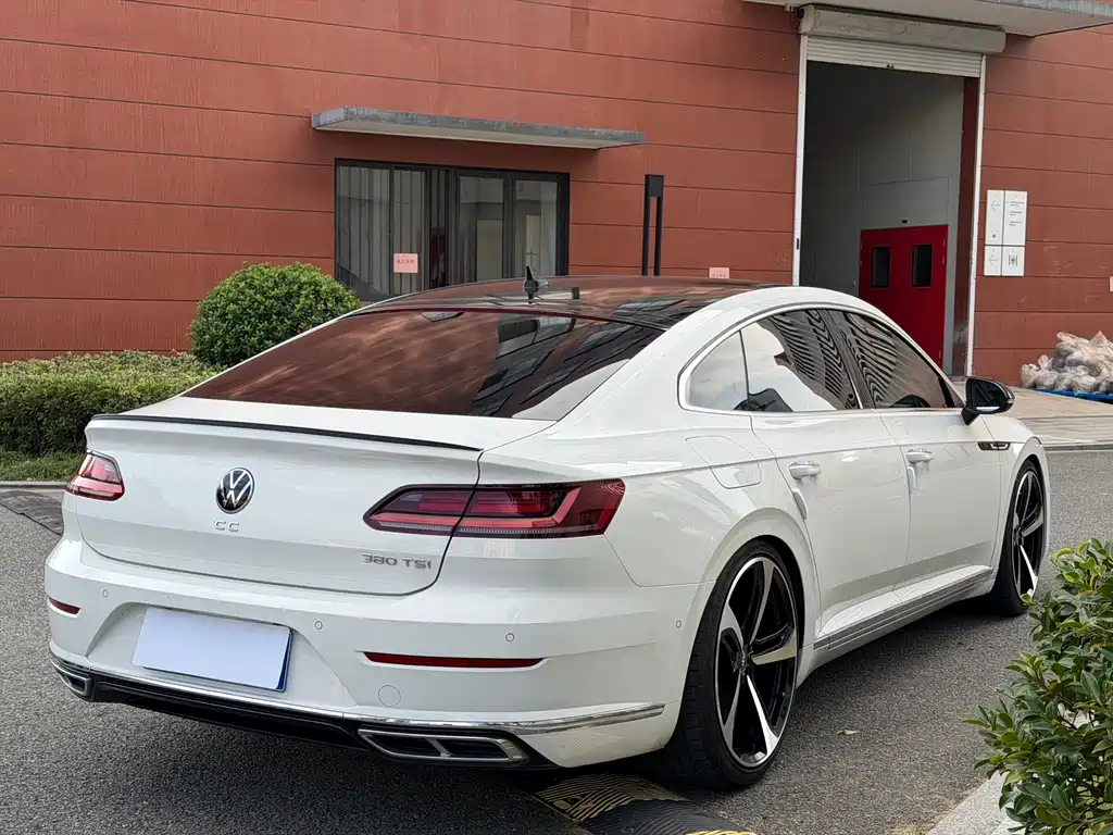 Volkswagen Faw-Volkswagen CC 2023 380TSI Dazzling Edition 2023 - thumbnail 16