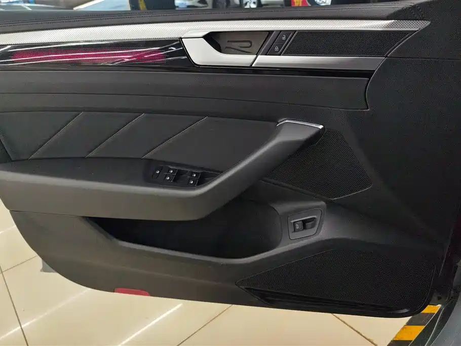 Volkswagen Faw-Volkswagen CC 2023 380TSI Dazzling Edition 2023 - thumbnail 7