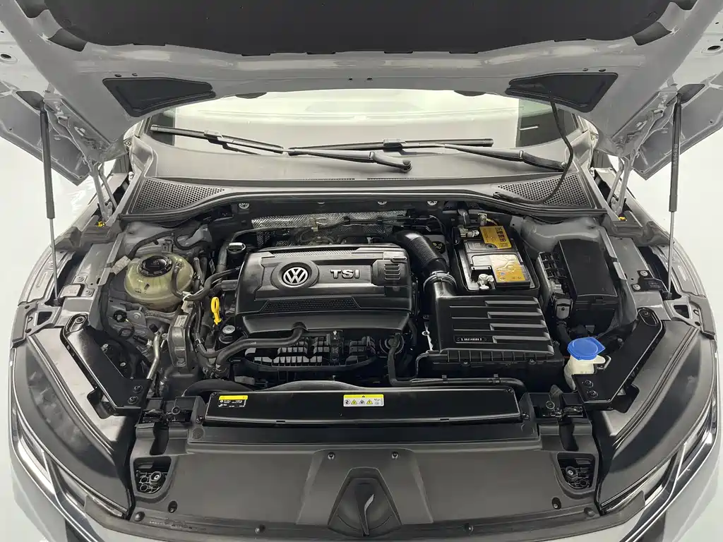 Volkswagen Faw-Volkswagen CC 2023 380TSI Dazzling Edition 2023 - thumbnail 26