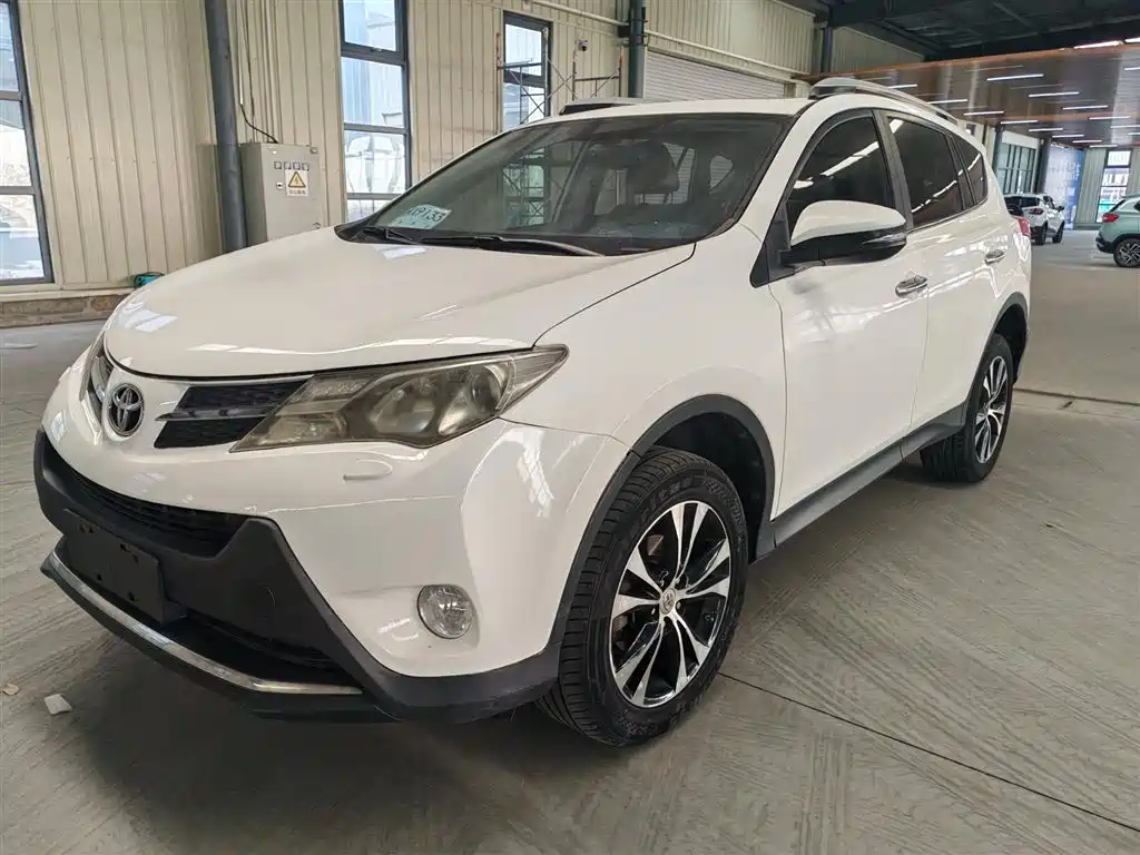 Toyota RAV4 2013 2.5L Automatic AWD Luxury Edition 2013