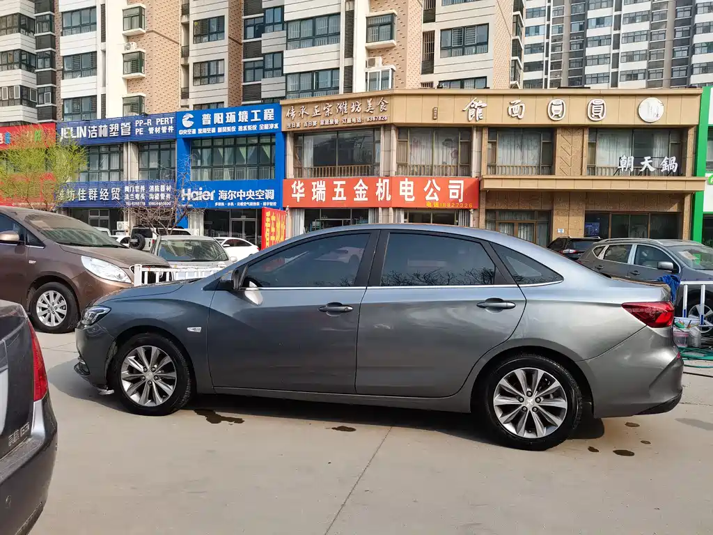 Chevrolet Chevrolet Cruze 2020 320 Automatic Joy Edition 2021 - thumbnail 11