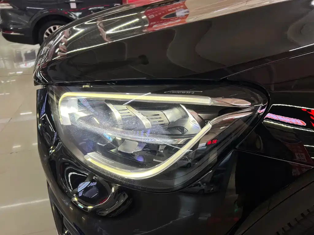 Mercedes-Benz Mercedes-Benz GLC 2020 GLC 300 L 4MATIC Sport Edition 2020 - thumbnail 8