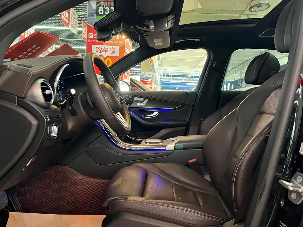 Mercedes-Benz Mercedes-Benz GLC 2020 GLC 300 L 4MATIC Sport Edition 2020 - thumbnail 12