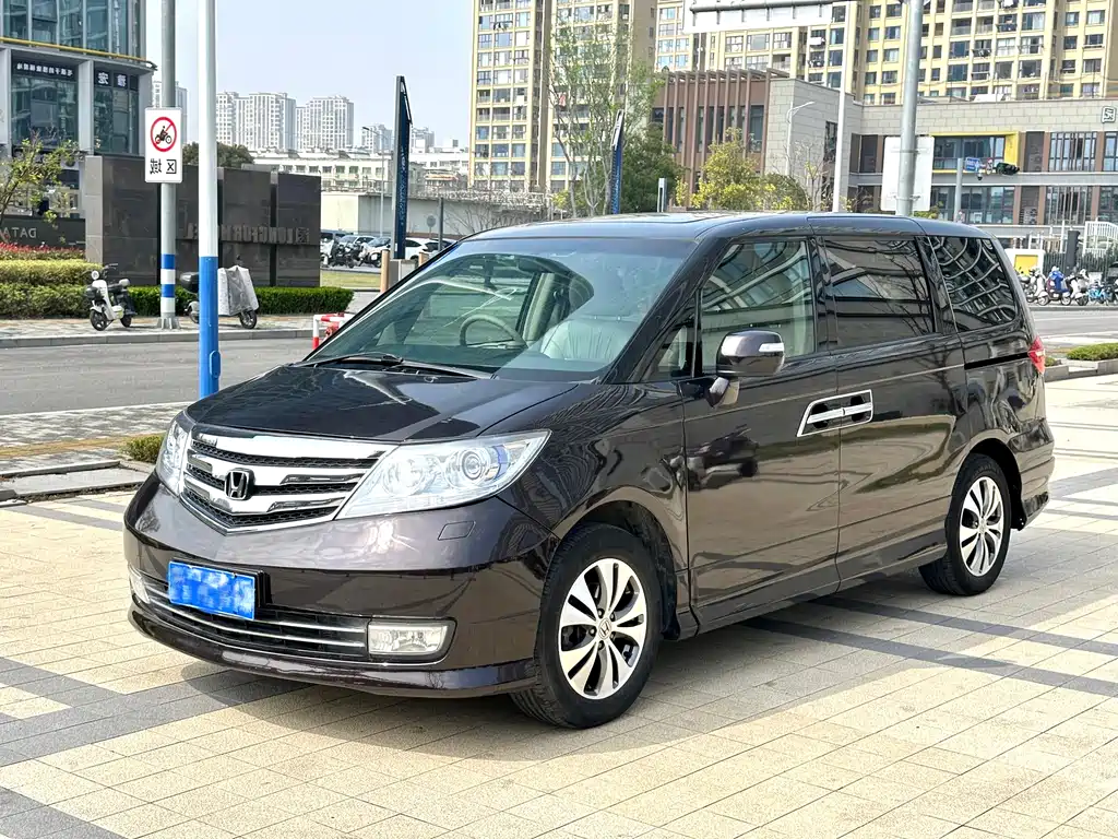 Honda Honda Elysion 2012 2.4L VTi-S Premium Edition 2013