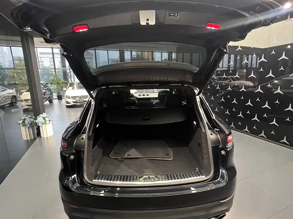 Porsche Porsche Cayenne 2022 3.0T Platinum Edition 2022 - thumbnail 7