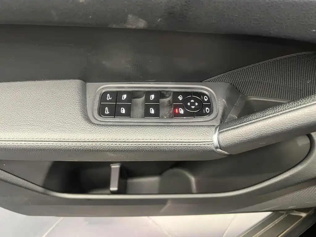 Porsche Porsche Cayenne 2022 3.0T Platinum Edition 2022 - thumbnail 10