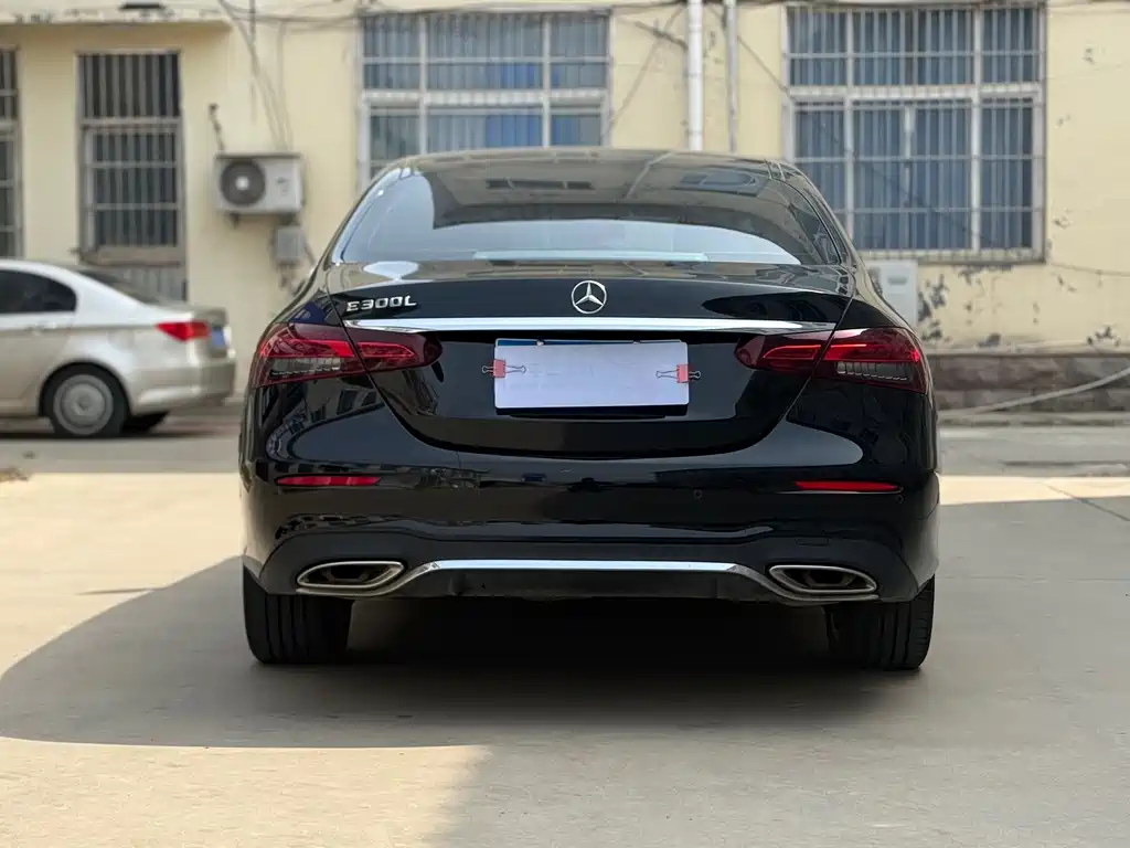 Mercedes-Benz Mercedes-Benz E-Class 2023 Model Year Facelift E 300 L Sport Fashion Edition 2023 - thumbnail 8