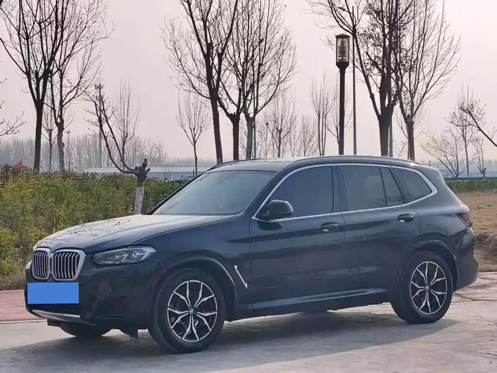 BMW BMW X3 2022 xDrive25i M Sport Package 2022 - thumbnail 3
