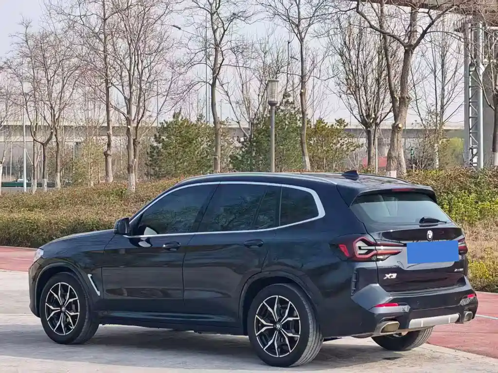 BMW BMW X3 2022 xDrive25i M Sport Package 2022 - thumbnail 7