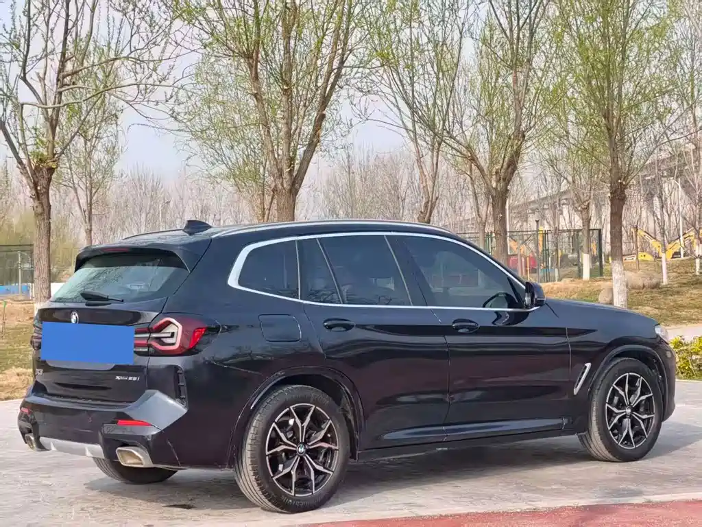 BMW BMW X3 2022 xDrive25i M Sport Package 2022 - thumbnail 9