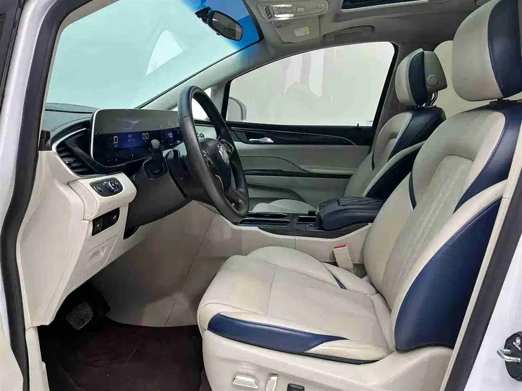Buick Buick GL8 2023 ES Landmark Comfort Edition 2023 - thumbnail 4