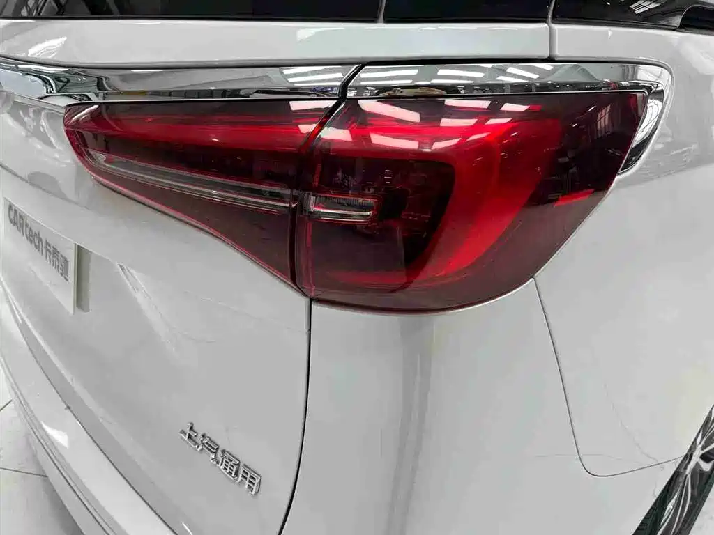Buick Buick GL8 2023 ES Landmark Comfort Edition 2023 - thumbnail 17