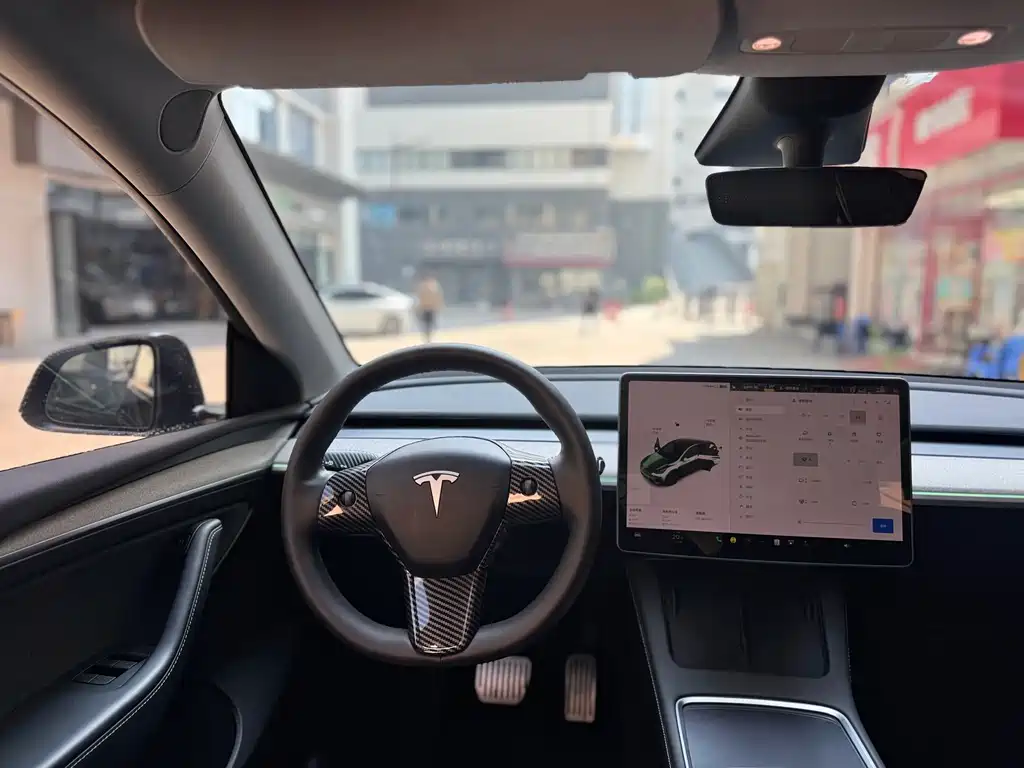 Tesla Model Y 2023 Rear-Wheel Drive 2024 - thumbnail 7