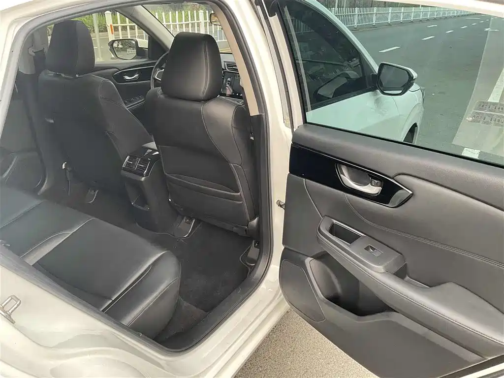 Honda Honda Lingpai 2019 180Turbo CVT Luxury Edition China V 2019 - thumbnail 12
