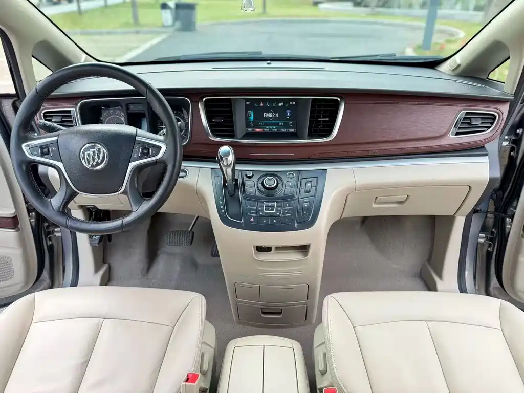 Buick Buick GL8 2018 28T Premium Edition China VI 2020 - thumbnail 9