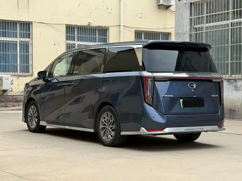GAC Trumpchi GAC Trumpchi M8 2025 Qiankun Series Ultra First Class 2025 - thumbnail 9
