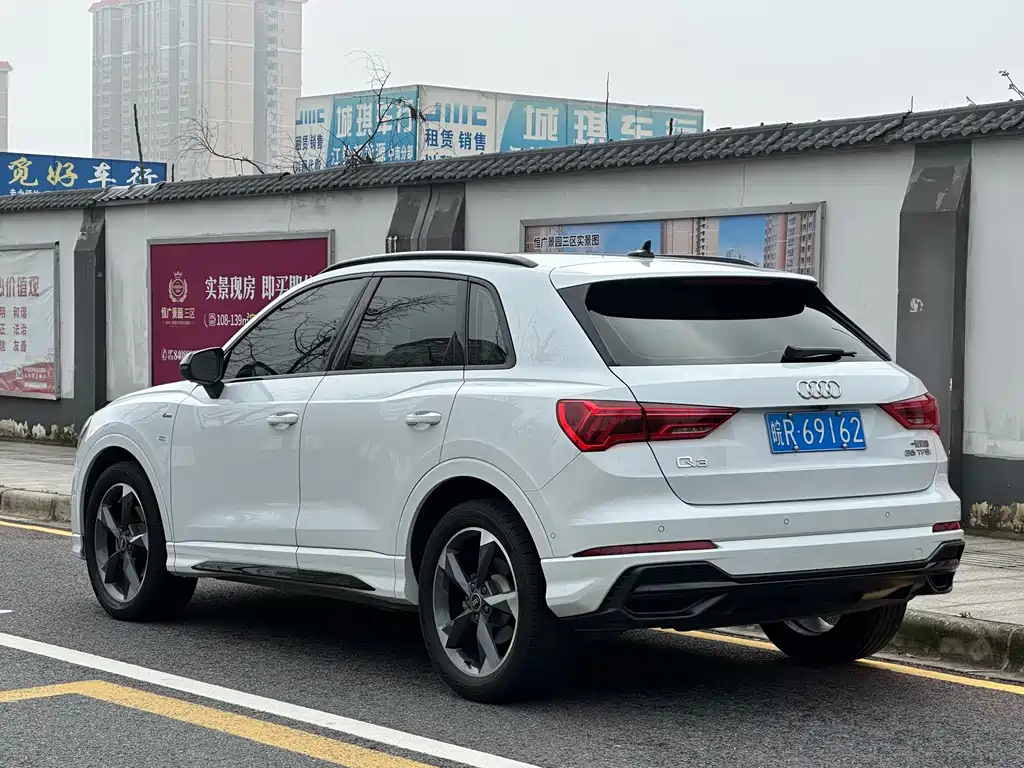 Audi Audi Q3 2022 35 TFSI Fashion Dynamic Edition 2022 - thumbnail 9