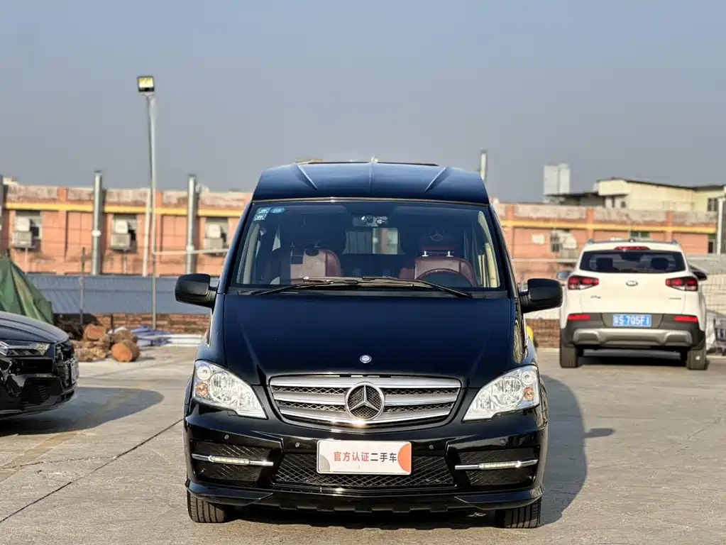 Mercedes-Benz Vito 2015 3.0L Elite Edition 2017 - thumbnail 3