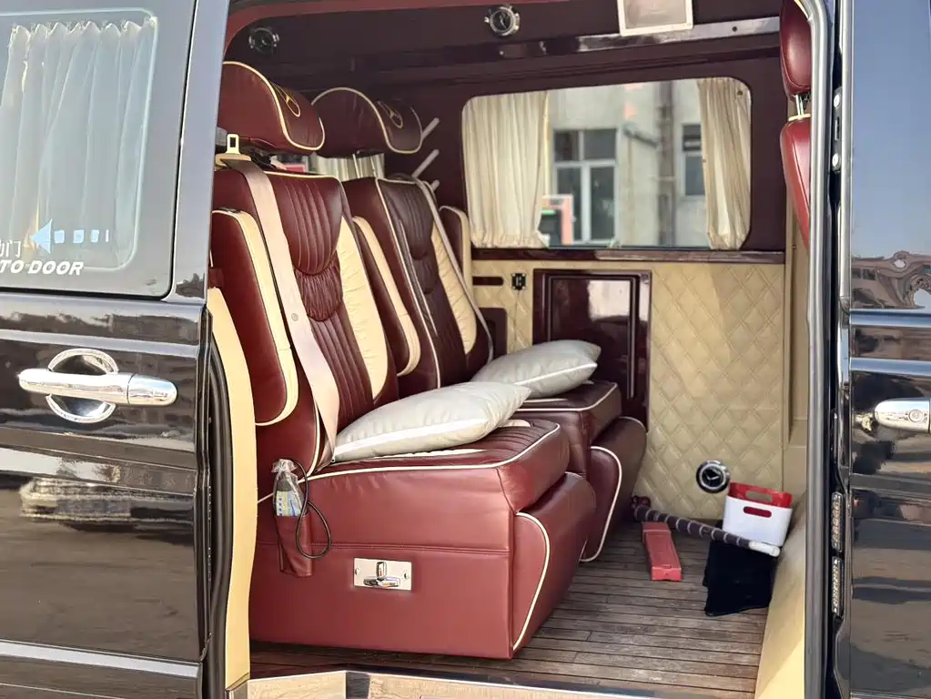 Mercedes-Benz Vito 2015 3.0L Elite Edition 2017 - thumbnail 5