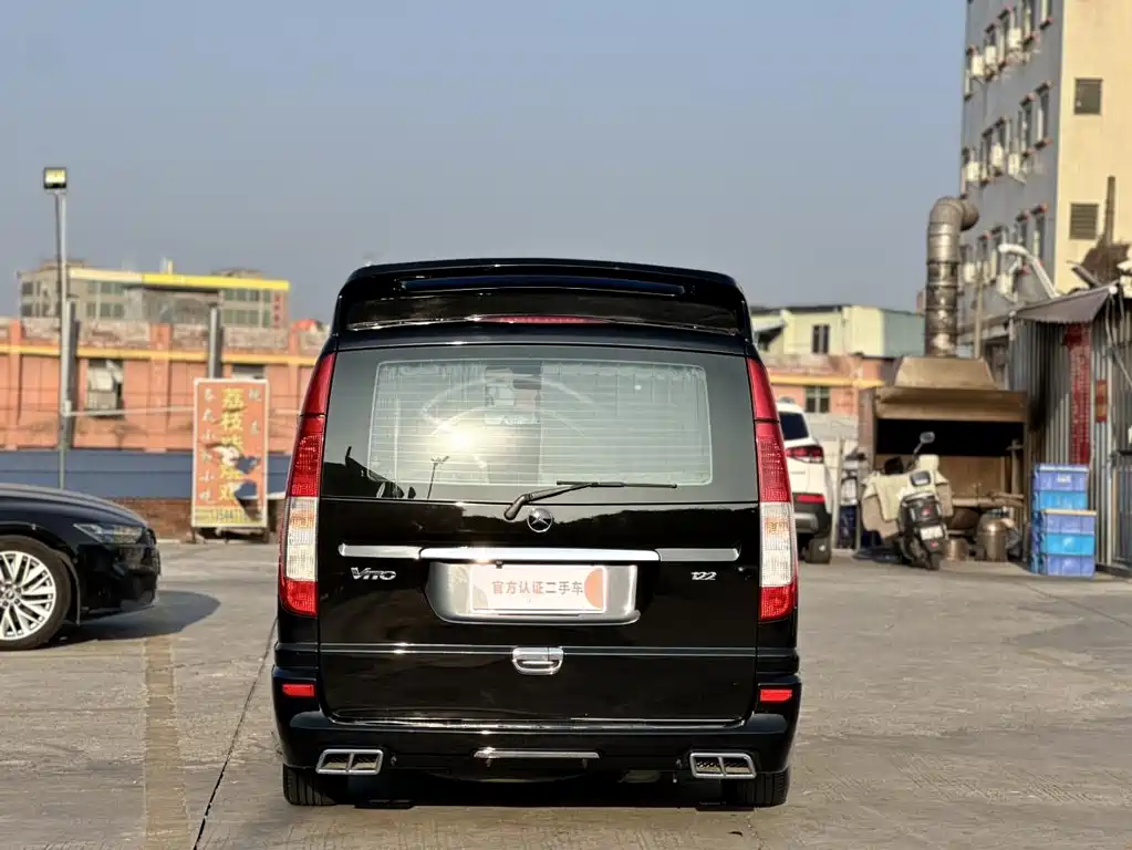 Mercedes-Benz Vito 2015 3.0L Elite Edition 2017 - thumbnail 14