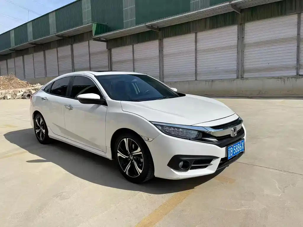 Honda Honda Civic 2019 220TURBO CVT Turbocharged Version China V 2019 - thumbnail 3