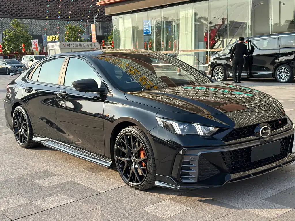 GAC Trumpchi Shadow Leopard 2023 400T Automatic R MAX 2023 - thumbnail 3