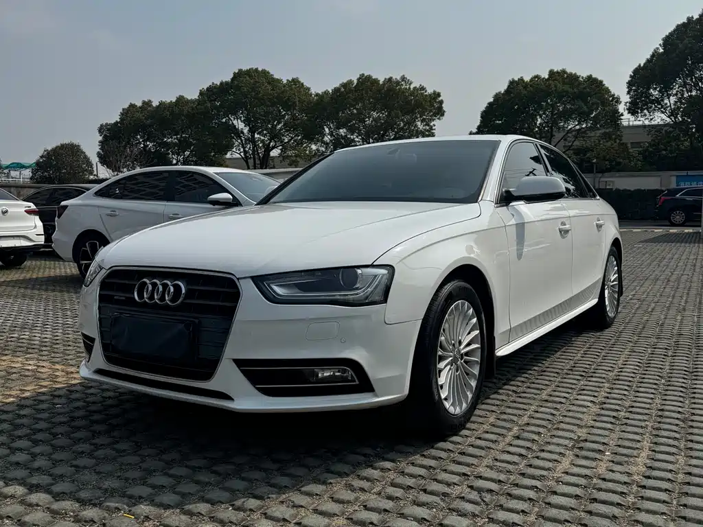 Audi Audi A4L 2013 35 TFSI Automatic Standard Model 2013