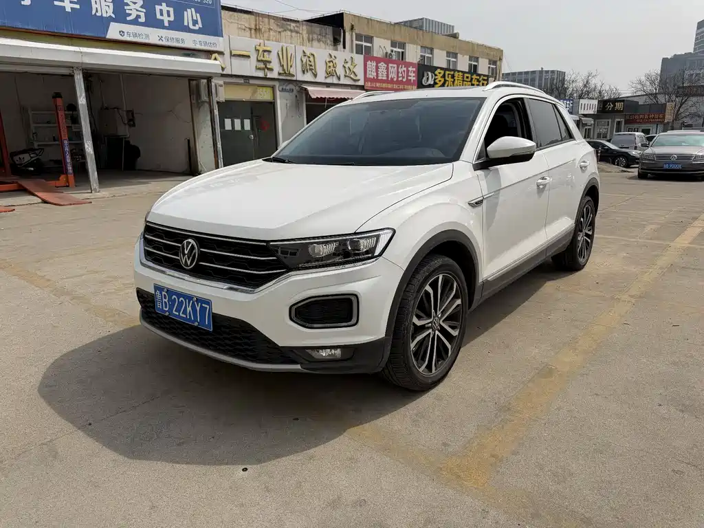 Volkswagen T-Roc 2021 280TSI DSG 2WD Comfort Intelligent Connectivity Edition 2022