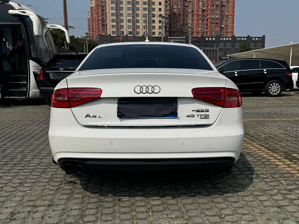 Audi Audi A4L 2013 35 TFSI Automatic Standard Model 2013 - thumbnail 14