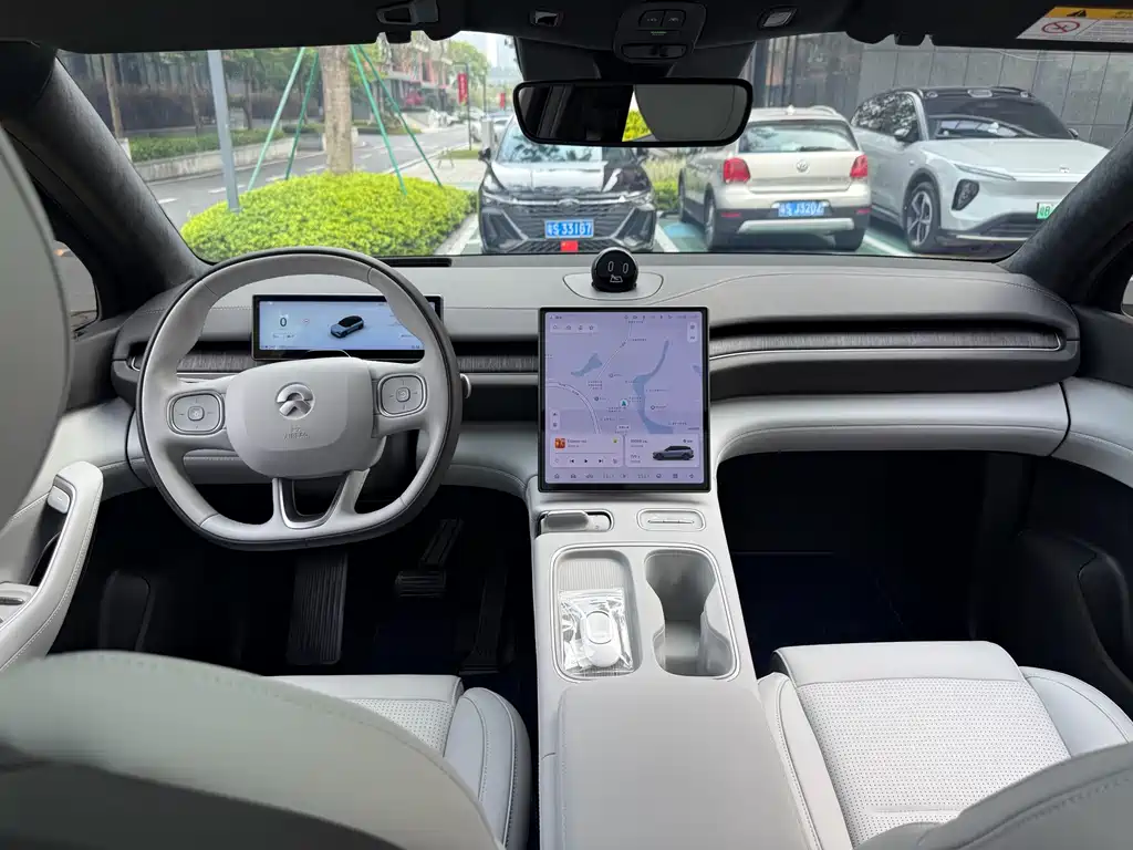 NIO NIO ES6 2024 75kWh 2024 - thumbnail 9