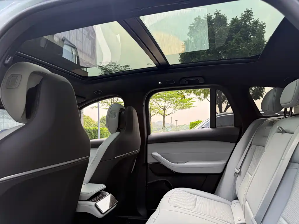 NIO NIO ES6 2024 75kWh 2024 - thumbnail 12