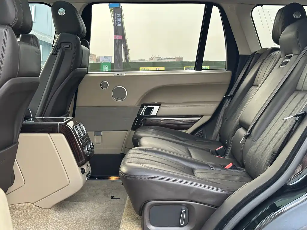 Land Rover Range Rover 2016 3.0 SC V6 Vogue SE Autobiography Long Wheelbase 2016 - thumbnail 10