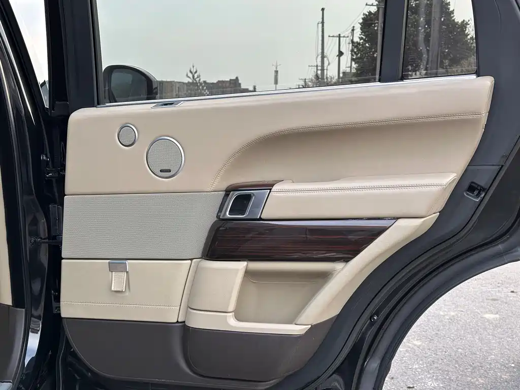 Land Rover Range Rover 2016 3.0 SC V6 Vogue SE Autobiography Long Wheelbase 2016 - thumbnail 18