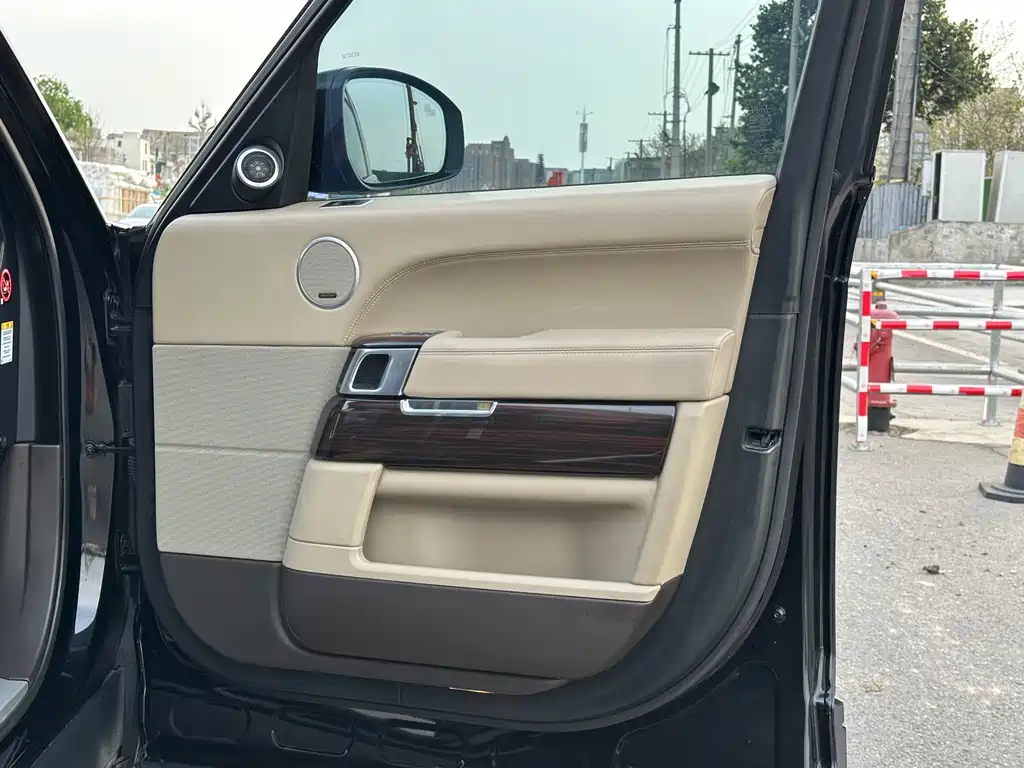 Land Rover Range Rover 2016 3.0 SC V6 Vogue SE Autobiography Long Wheelbase 2016 - thumbnail 20