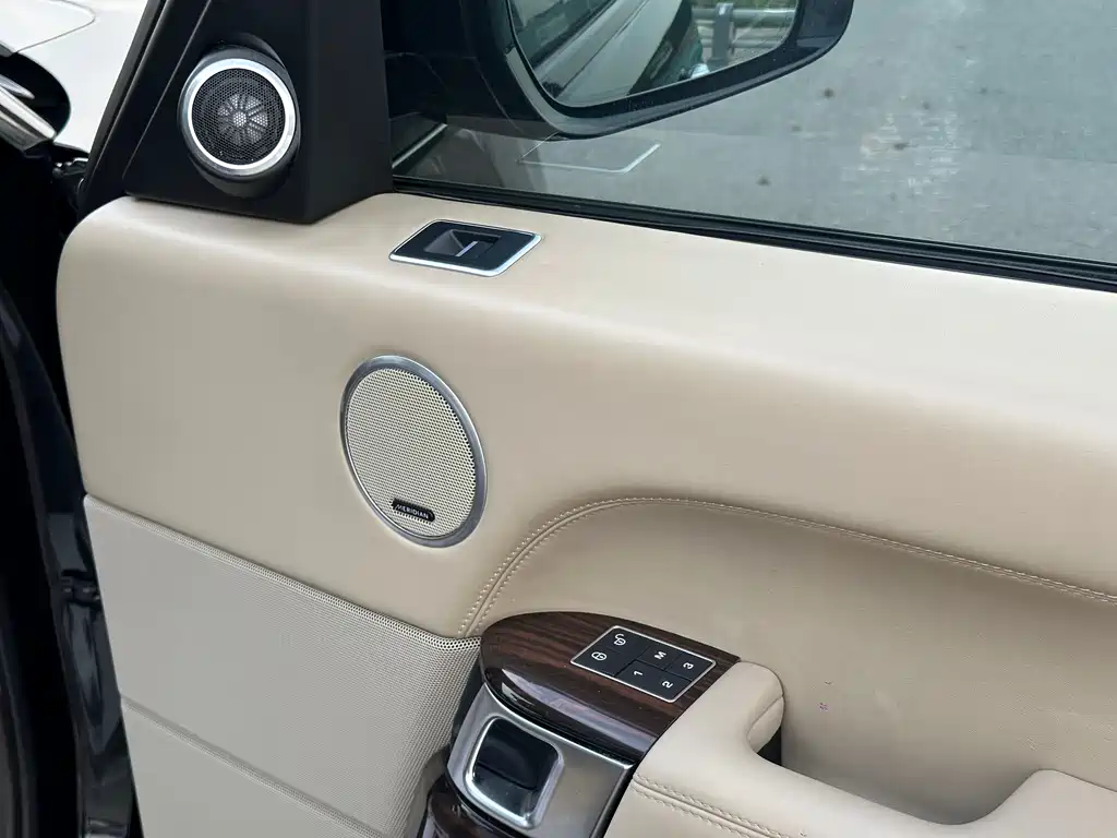 Land Rover Range Rover 2016 3.0 SC V6 Vogue SE Autobiography Long Wheelbase 2016 - thumbnail 21