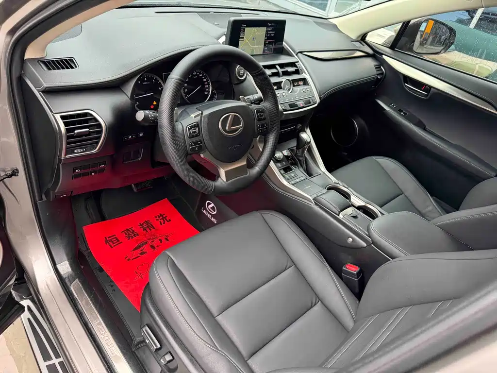 Lexus Lexus NX 200 F Sport AWD 2020 Model 2021 - thumbnail 6