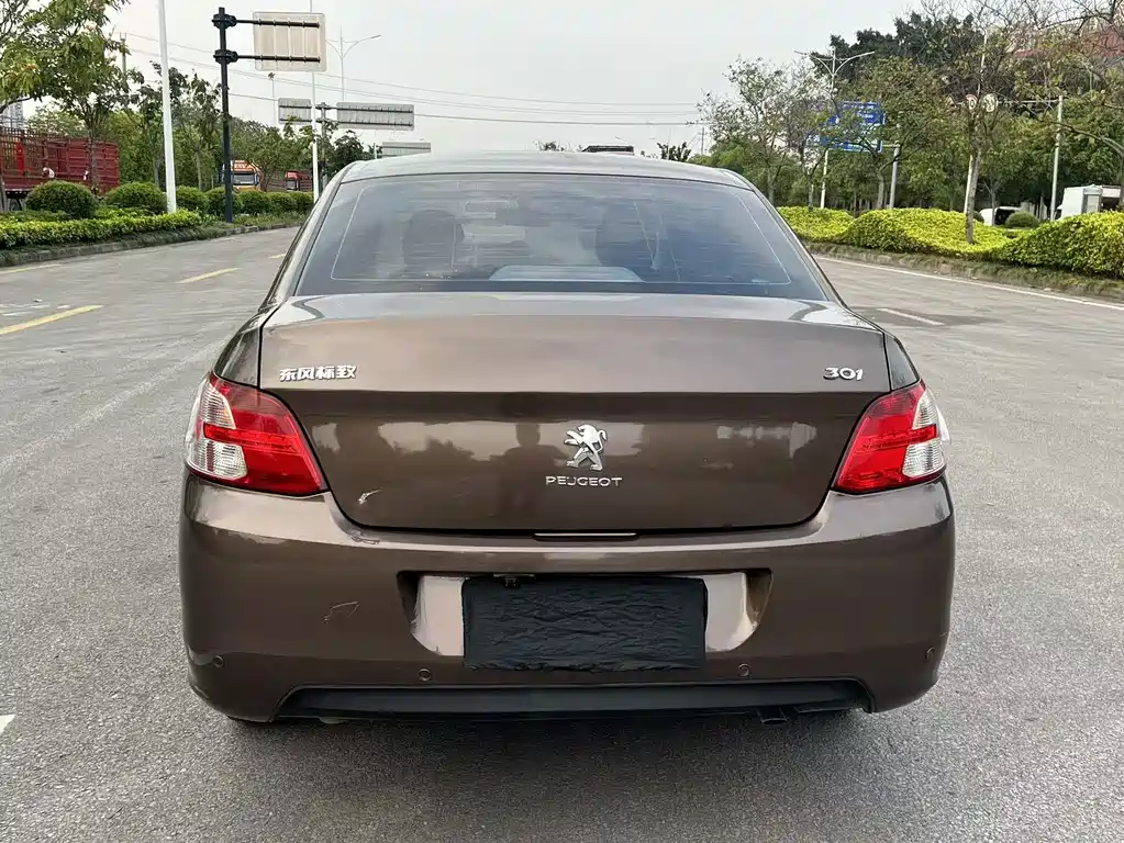 Peugeot Peugeot 301 2016 1.6L Manual Comfort Edition 2016 - thumbnail 5