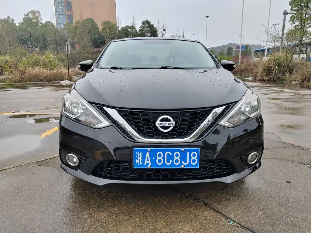 Nissan Nissan Sylphy 2018 1.6XV CVT Premium Edition 2018 - thumbnail 2