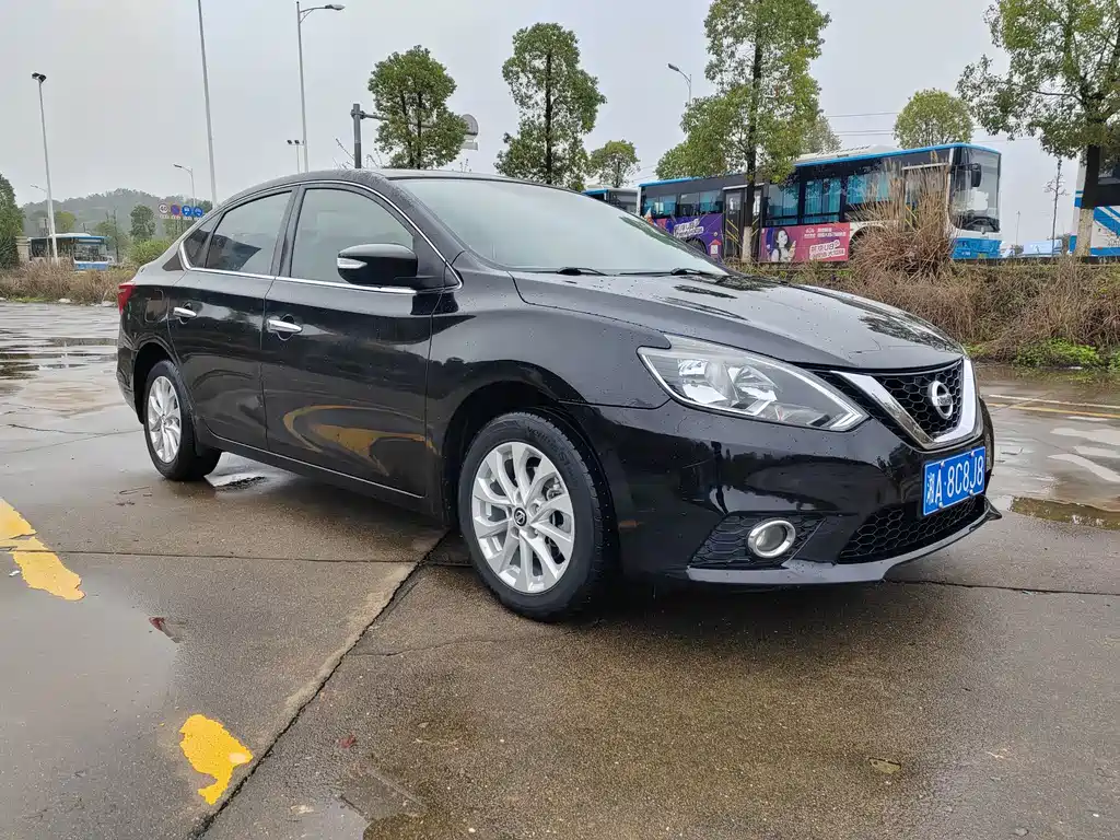 Nissan Nissan Sylphy 2018 1.6XV CVT Premium Edition 2018 - thumbnail 3
