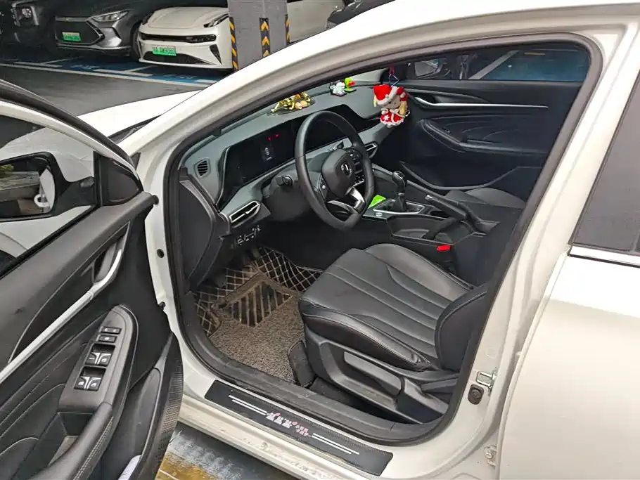 Changan YiDong 2021 PLUS 1.6L GDI Manual Luxury Edition 2022 - thumbnail 9