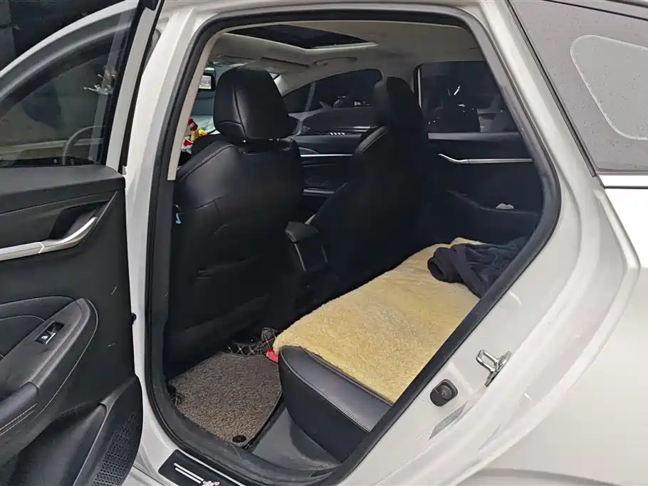 Changan YiDong 2021 PLUS 1.6L GDI Manual Luxury Edition 2022 - thumbnail 11