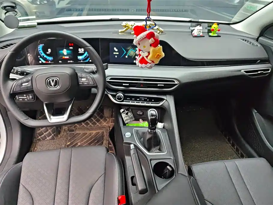 Changan YiDong 2021 PLUS 1.6L GDI Manual Luxury Edition 2022 - thumbnail 12
