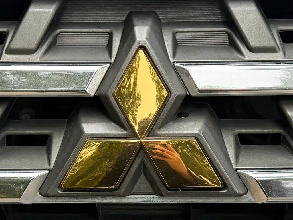 Mitsubishi Pajero Import 2020 Model 3.0L Automatic Standard Version 2020 - thumbnail 8