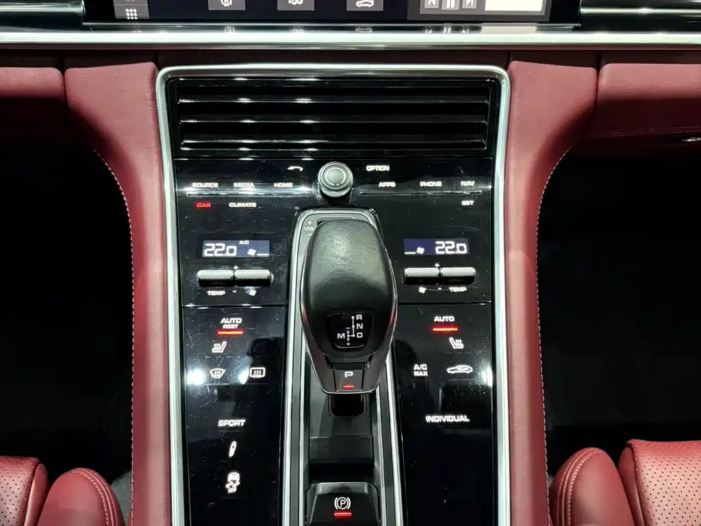 Porsche Porsche Panamera 2017 3.0T 2019 - thumbnail 19