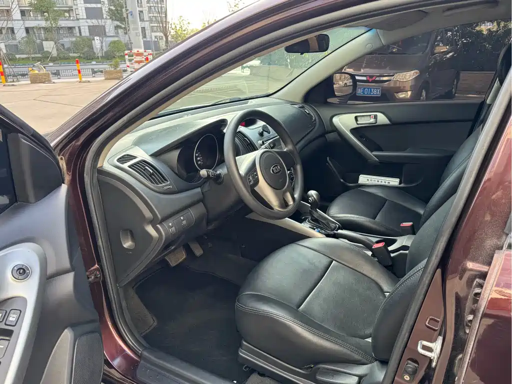 Kia Kia Forte 2014 1.6L AT GL 2014 - thumbnail 9