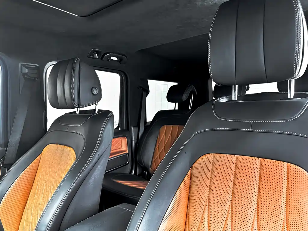 Mercedes-Benz Mercedes-Benz G-Class 2024 G 400 d 2024 - thumbnail 13