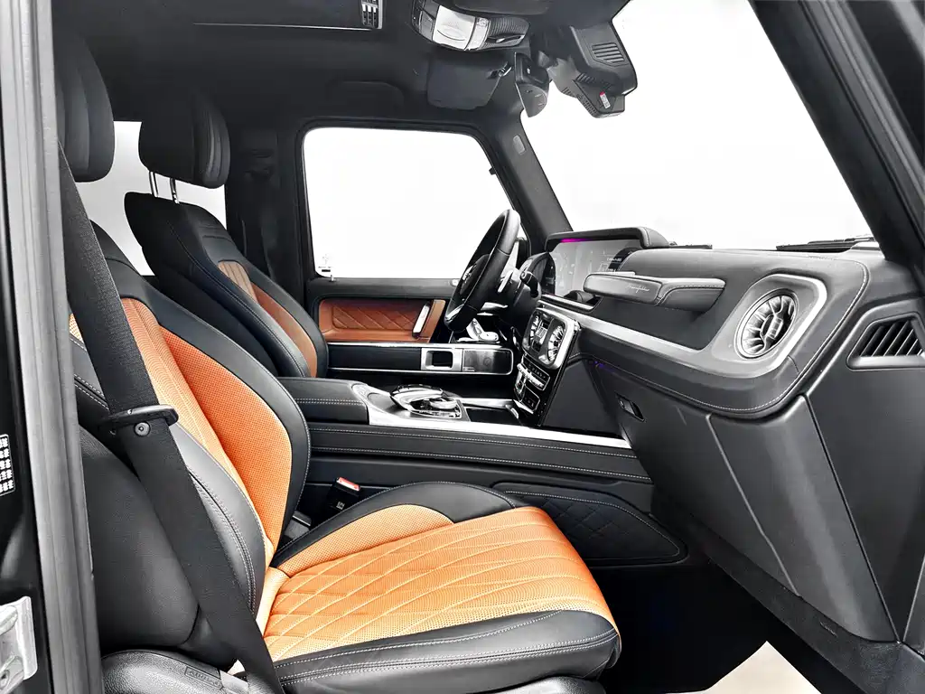 Mercedes-Benz Mercedes-Benz G-Class 2024 G 400 d 2024 - thumbnail 15