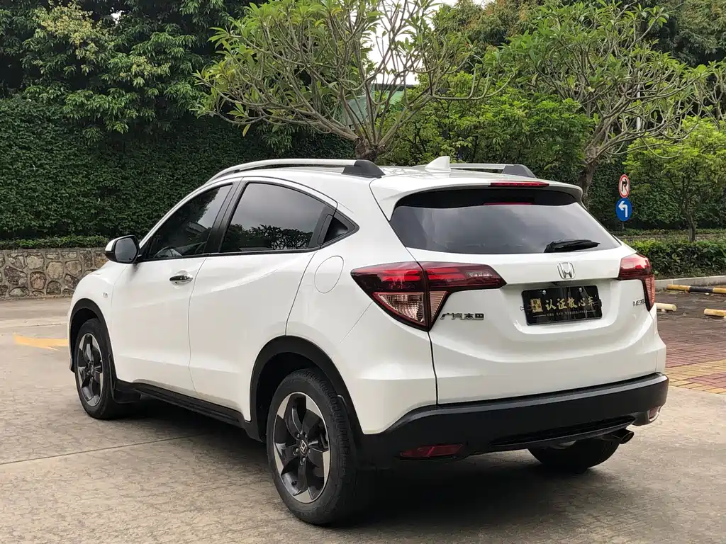 Honda Honda Vezel 2017 1.8L CVT 2WD Pioneer Edition 2018 - thumbnail 7